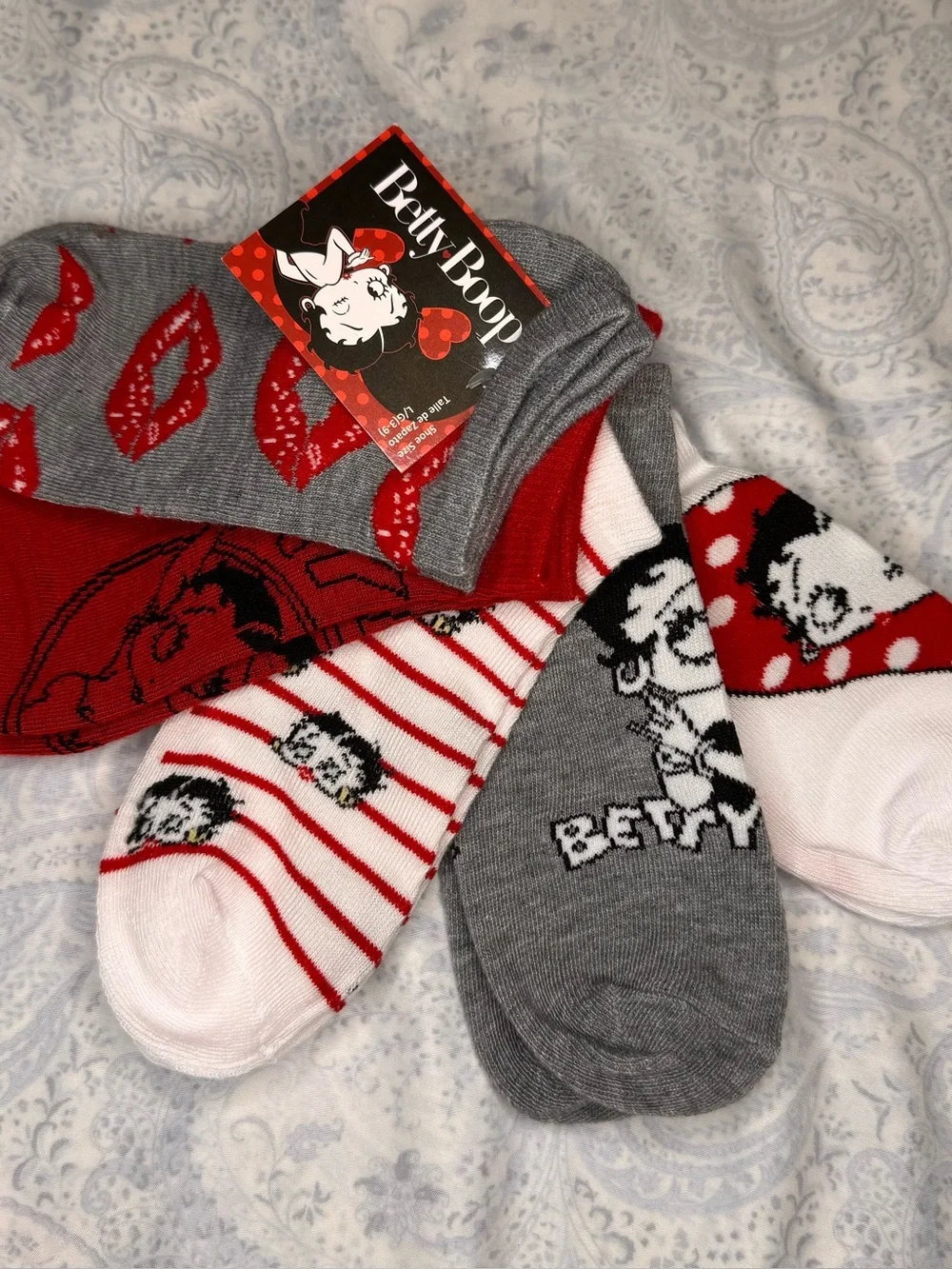 Betty Boop Ankle Socks - 5 Pack - Note: these are smaller ladies size 3-9 shoe